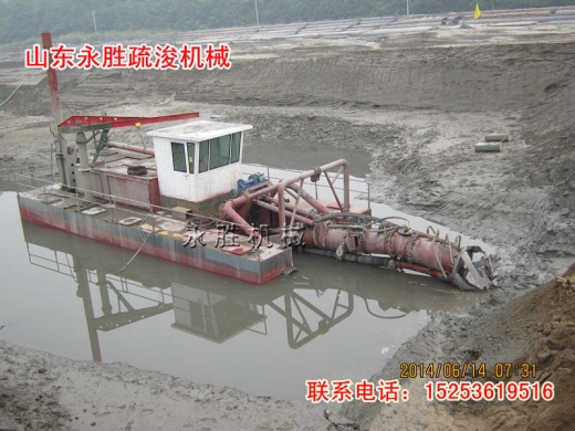 江西尾礦庫抽沙船現場