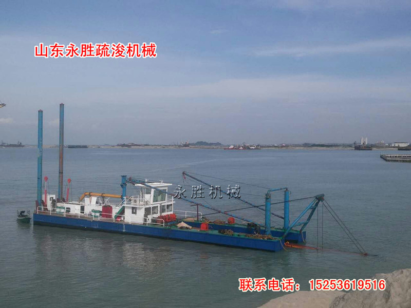 淺海抽沙船